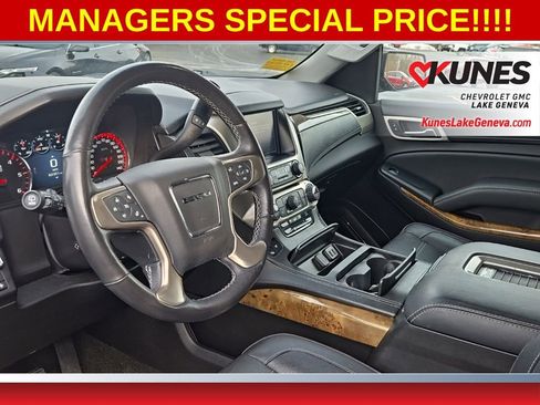 Used 2016 GMC Yukon Denali image 21