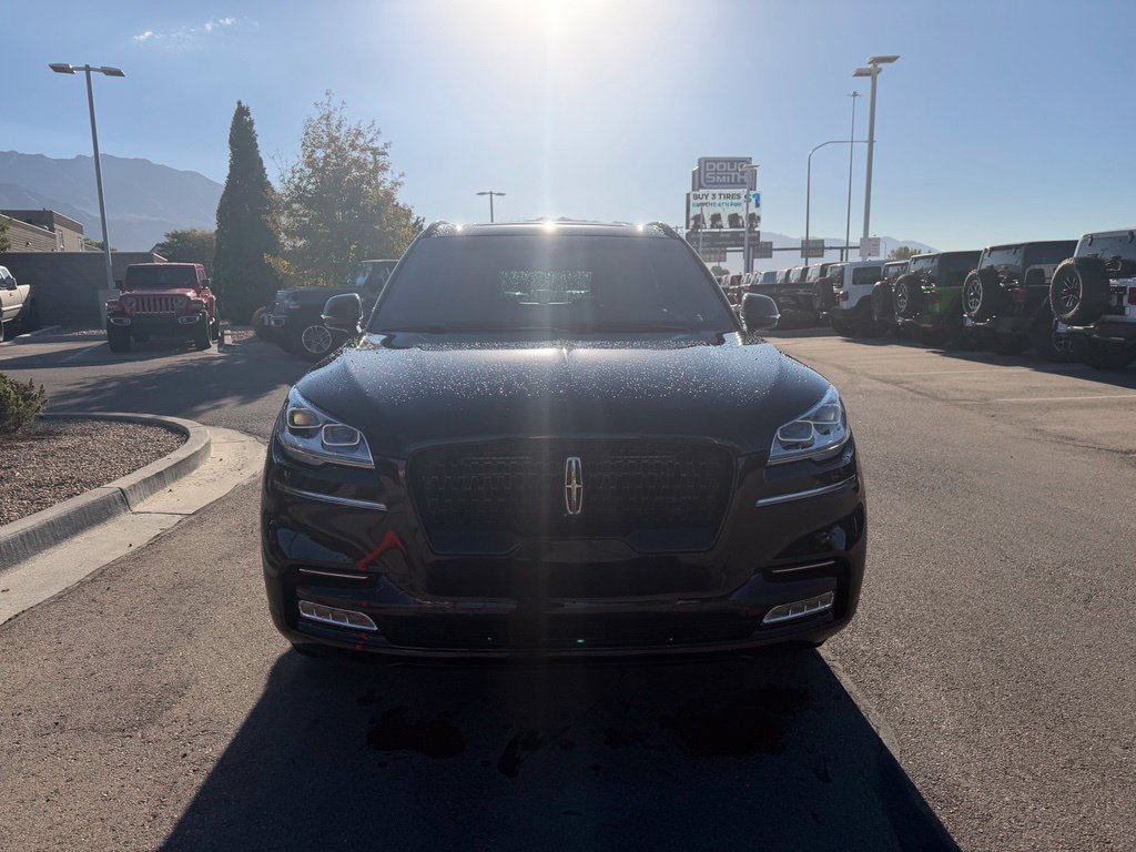 Used 2023 Lincoln Aviator Reserve w/ Equipment Group 201A AWD/4WD image 7