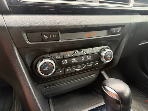 Used 2016 MAZDA MAZDA3 i Grand Touring FWD image 20