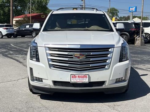 Used 2018 Cadillac Escalade ESV Platinum image 8