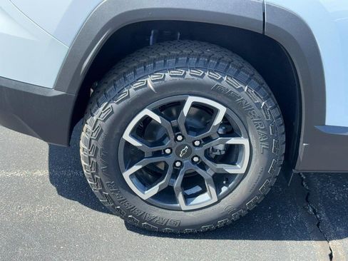 New 2026 Chevrolet Equinox ACTIV w/ Safety and Technology Package FWD image 4