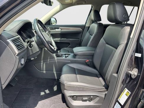 Used 2021 Volkswagen Atlas SE AWD/4WD image 16