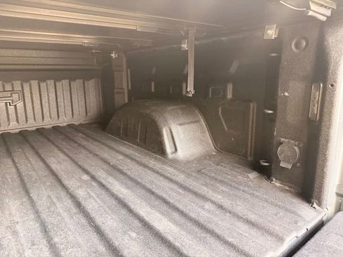 Used 2021 GMC Sierra 1500 AT4 image 9