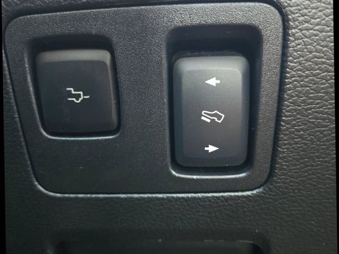 Used 2017 Ford F250 Lariat w/ Lariat Ultimate Package image 27