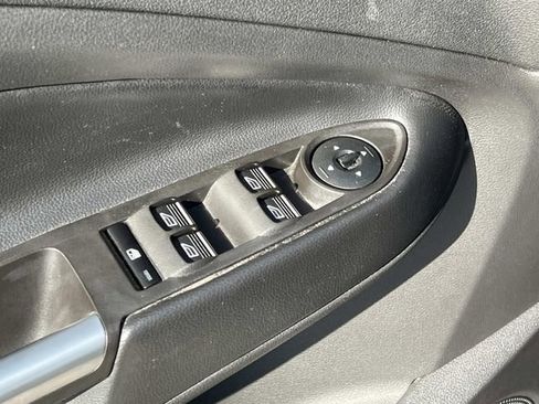 Certified 2019 Ford Escape SEL image 17