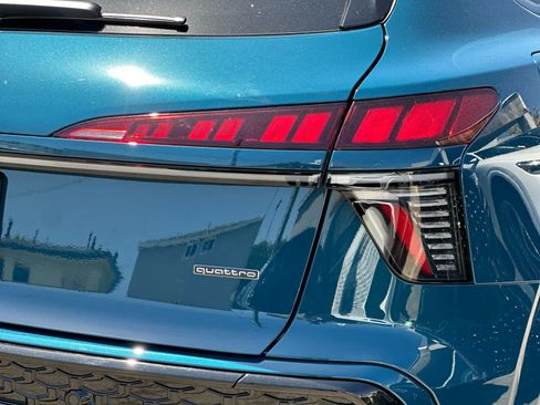 New 2026 Audi Q3 quattro 2.0T AWD/4WD image 28