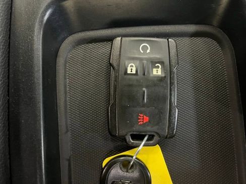 Used 2019 Chevrolet Silverado 1500 LT w/ All Star Edition image 29