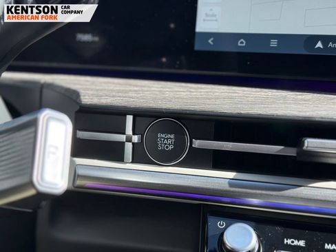 Used 2025 Hyundai Santa Fe Calligraphy image 33