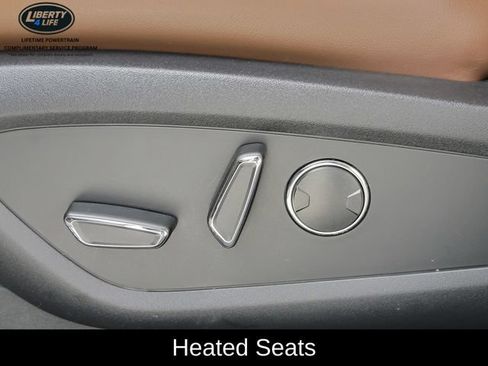 Used 2022 Lincoln Nautilus Reserve AWD/4WD image 14