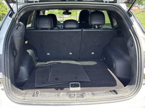 Used 2026 Jeep Compass Limited image 33