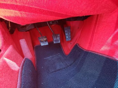Used 1994 Chevrolet Corvette Coupe RWD image 32