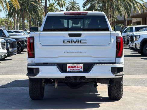 New 2026 GMC Sierra 2500 Denali Ultimate AWD/4WD image 5