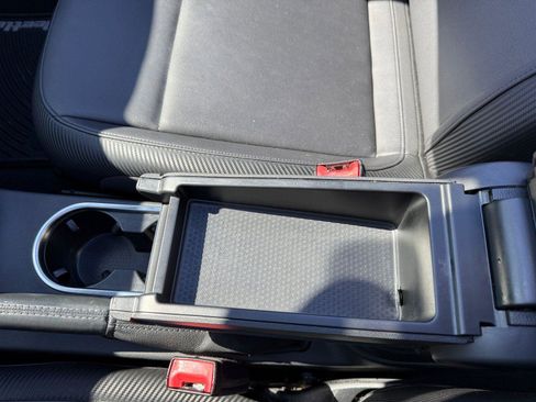 Used 2019 Volkswagen Beetle 2.0T S image 28