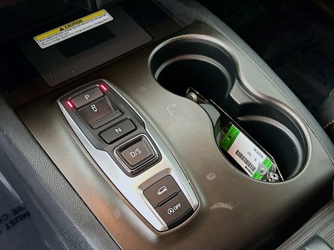 Used 2022 Honda Pilot TrailSport image 21