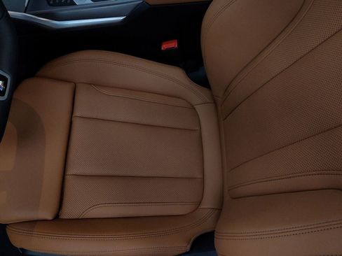 New 2026 BMW 330i xDrive Sedan w/ M Sport Package image 23