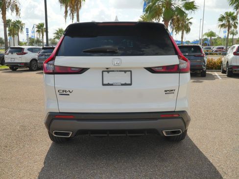 Used 2026 Honda CR-V Sport Touring image 11