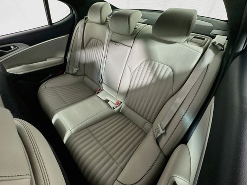 Used 2023 Genesis G70 2.0T w/ Sport Prestige Package image 24