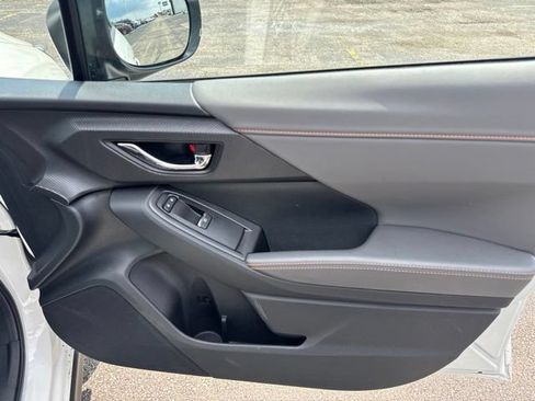 Certified 2025 Subaru Crosstrek 2.5i Limited AWD/4WD image 16