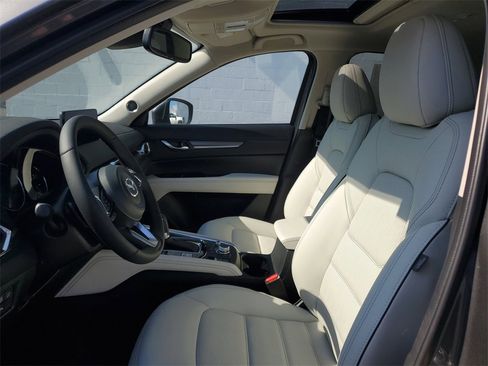New 2025 MAZDA CX-5 AWD 2.5 S w/ Premium Plus Pkg image 12