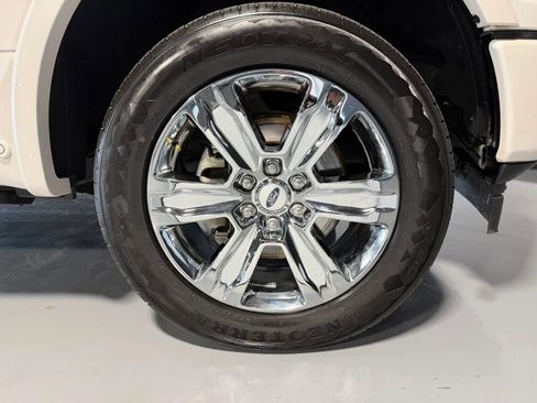 Used 2018 Ford F150 Platinum w/ Equipment Group 701A Luxury AWD/4WD image 13