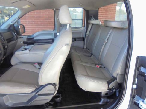 Used 2016 Ford F150 XL w/ XL Power Equipment Group image 9