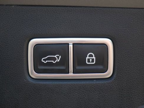 Used 2023 Kia Sorento EX AWD/4WD image 18