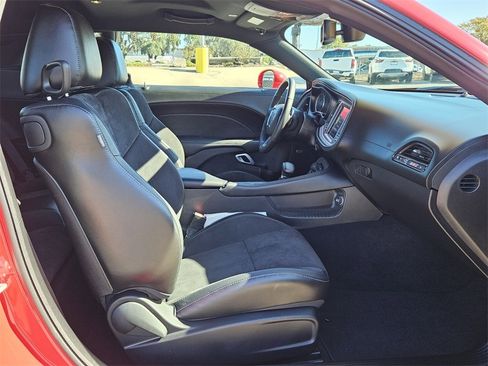 Certified 2023 Dodge Challenger R/T Scat Pack w/ Plus Package image 13