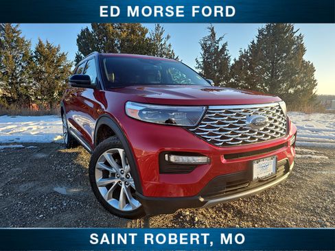 Used 2023 Ford Explorer Platinum w/ Technology Package AWD/4WD image 1