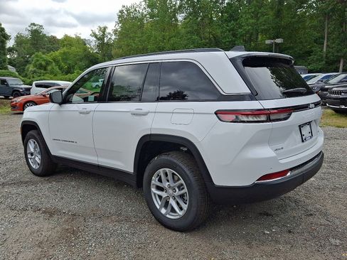 New 2025 Jeep Grand Cherokee Laredo X w/ Luxury Tech Group I image 3