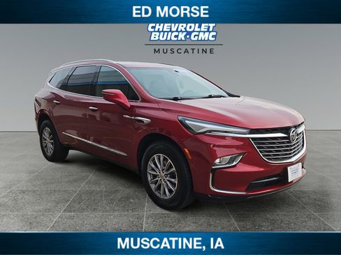 Used 2024 Buick Enclave Premium image 7