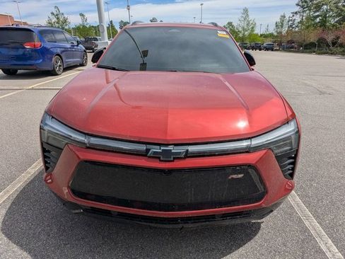 Used 2024 Chevrolet Blazer EV RS AWD/4WD image 2