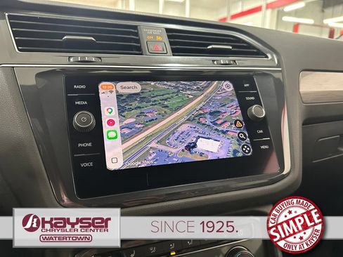 Used 2020 Volkswagen Tiguan SE R-Line AWD/4WD image 23