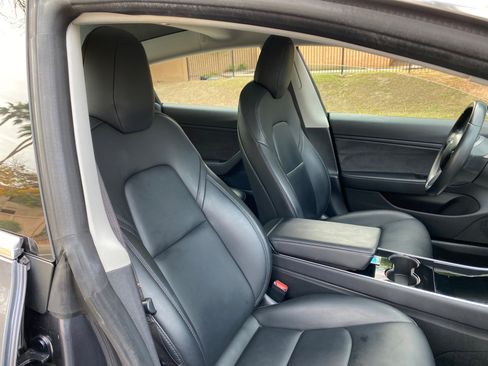 Used 2018 Tesla Model 3 Long Range image 43