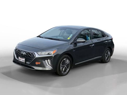 Used 2020 Hyundai Ioniq Limited image 1