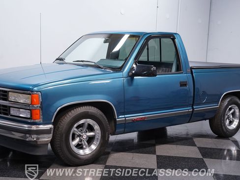 Used 1990 Chevrolet Silverado 1500 2WD Regular Cab image 7