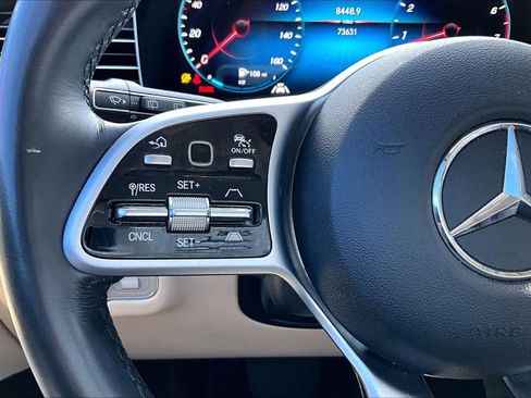 Used 2021 Mercedes-Benz GLS 450 4MATIC image 21