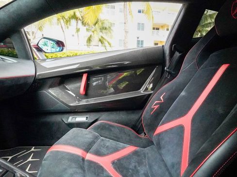 Used 2016 Lamborghini Aventador LP 750-4 Superveloce image 69