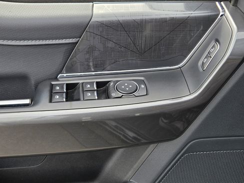 Used 2022 Ford F150 XLT w/ Equipment Group 302A High image 18