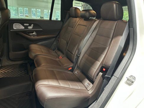 Used 2020 Mercedes-Benz GLS 580 4MATIC image 50