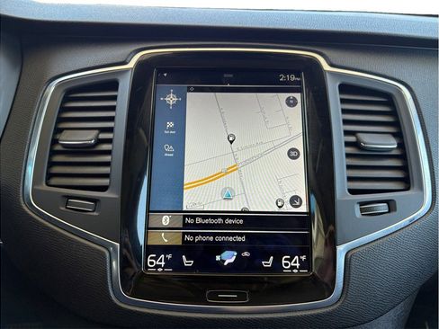 Used 2018 Volvo XC90 T5 Momentum w/ Convenience Package AWD/4WD image 16