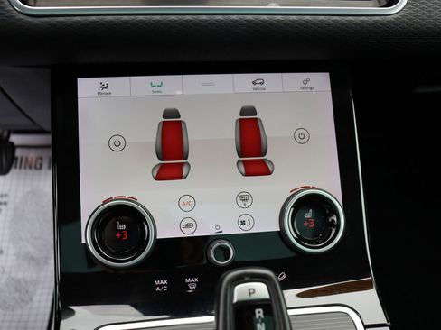 Used 2020 Land Rover Range Rover Evoque S image 40