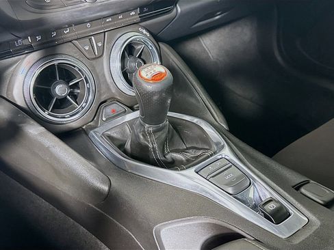 Used 2016 Chevrolet Camaro SS RWD image 19