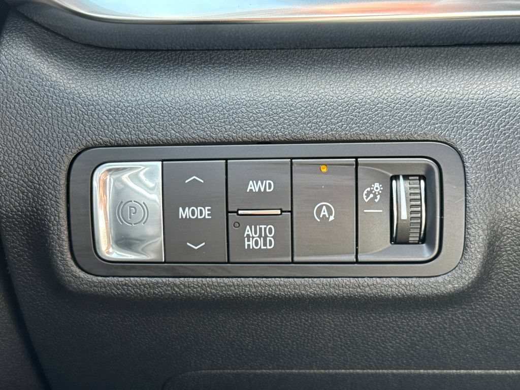 Certified 2025 GMC Terrain Elevation AWD/4WD image 26