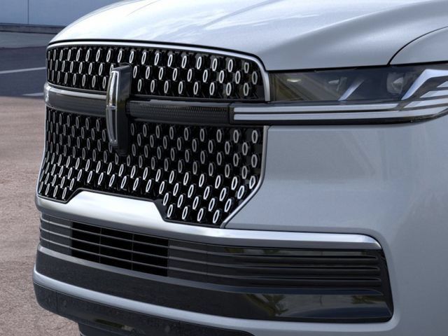 New 2026 Lincoln Navigator Premiere AWD/4WD image 19