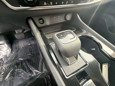 New 2026 Nissan Rogue SV AWD/4WD image 19