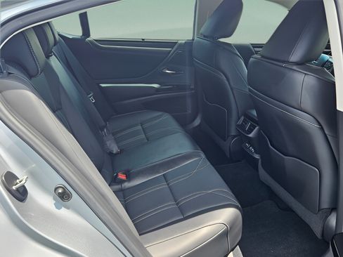 Certified 2022 Lexus ES 350 Ultra Luxury w/ Accessory Package FWD image 28