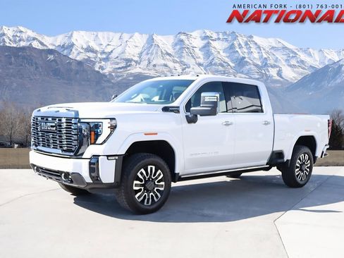 Used 2024 GMC Sierra 3500 Denali Ultimate image 1