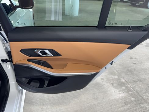 Certified 2025 BMW 330i Sedan w/ Convenience Package image 11