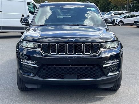 Used 2022 Jeep Grand Cherokee Limited 4xe image 16