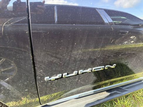 Used 2021 GMC Yukon SLT w/ SLT Luxury Plus Package RWD image 7